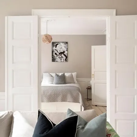 Beautiful Apartment By Nyhavn Apartment
